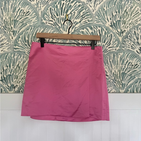 NWT Chloe Colette Jenny Mini Satin Skirt, Juliette Satin Jacket, and Madonna Top - Picture 6 of 11